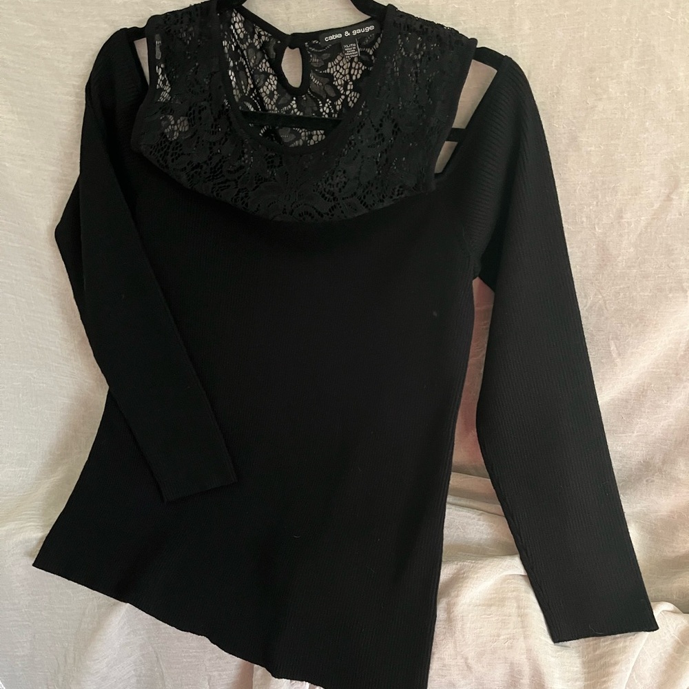 Cable & Gauge Black Lace Top